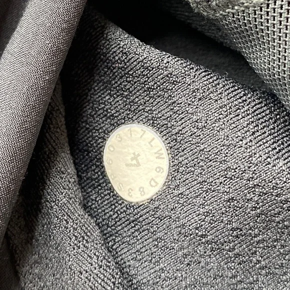 đź’•SALEđź’• Lululemon Green Ease Of Mind Pant - Picture 8 of 9